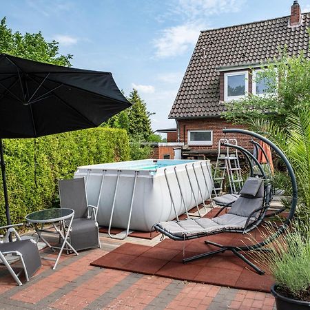 Ferienwohnung Am Elbstrom Stade Exteriör bild