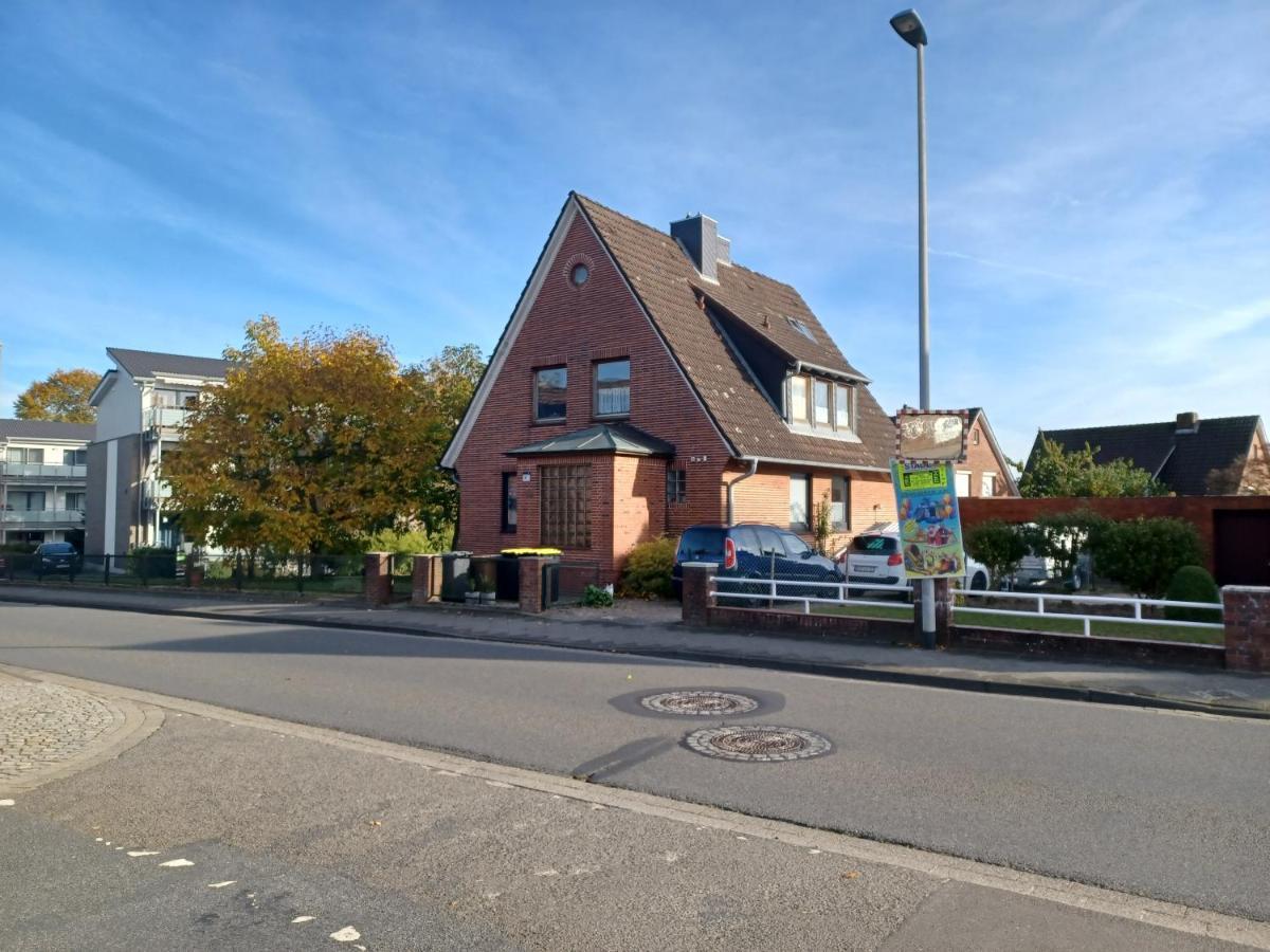 Ferienwohnung Am Elbstrom Stade Exteriör bild
