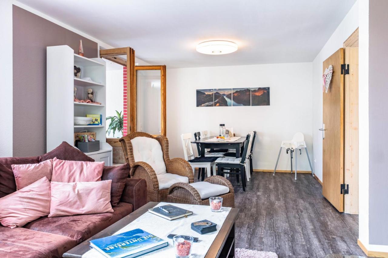 Ferienwohnung Am Elbstrom Stade Exteriör bild