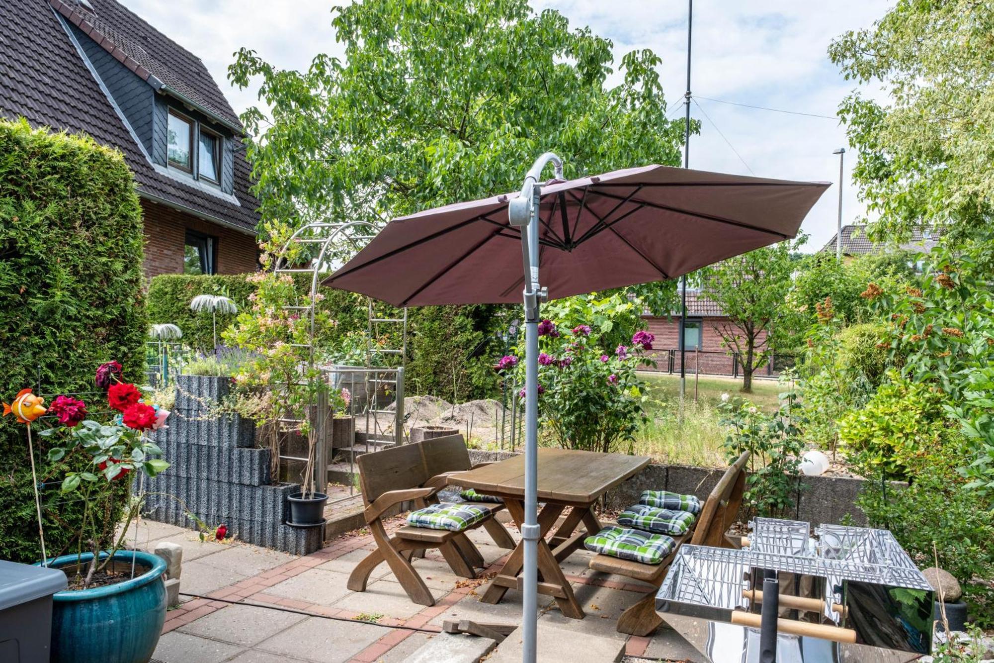 Ferienwohnung Am Elbstrom Stade Exteriör bild